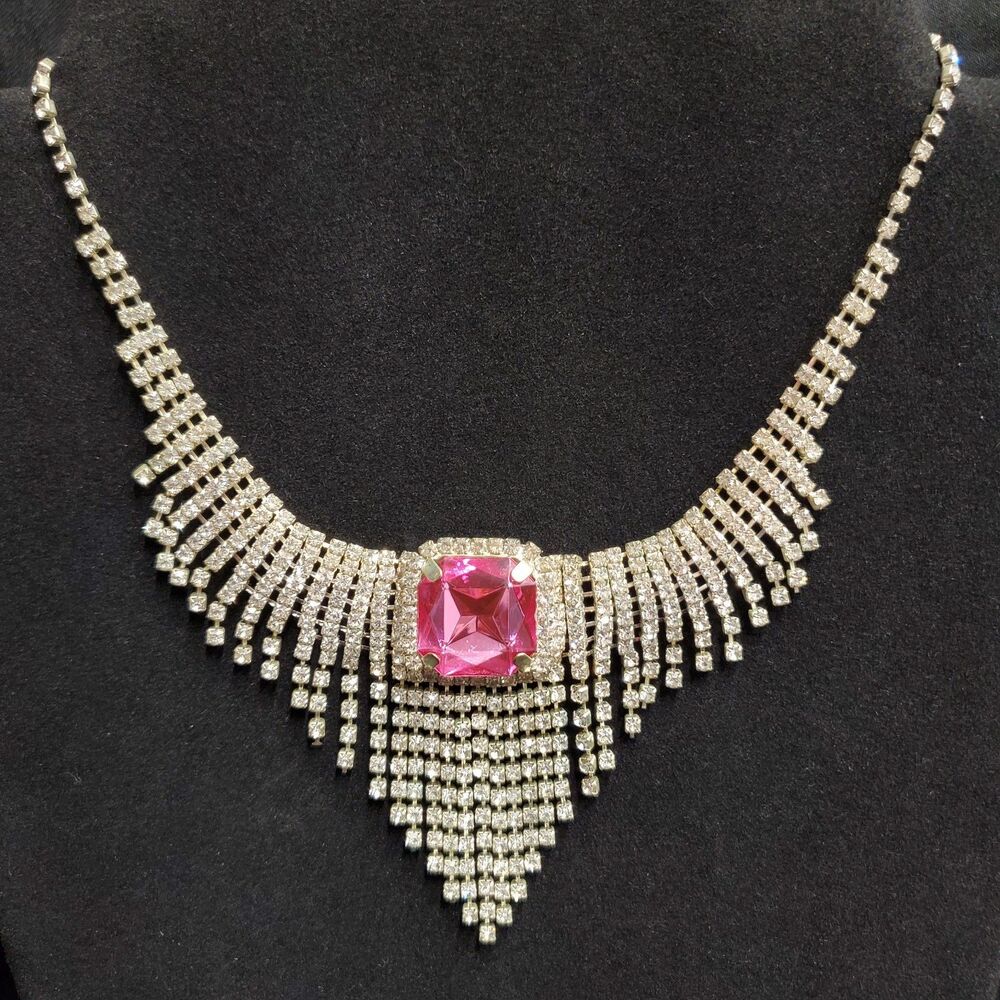 Pretty Pink SHIMMERING RHINESTONES BIB Necklace